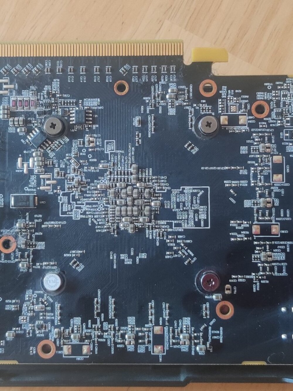 PowerColor Radeon RX 470 4GB GDDR5 (321) - Picture 2 of 3